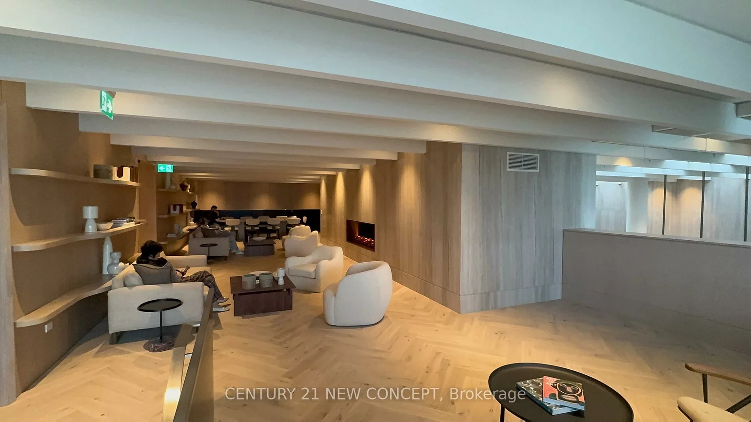 195, Commerce, Vaughan Corporate Centre, Vaughan