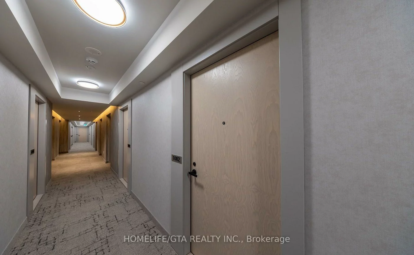 195, Commerce, Vaughan Corporate Centre, Vaughan