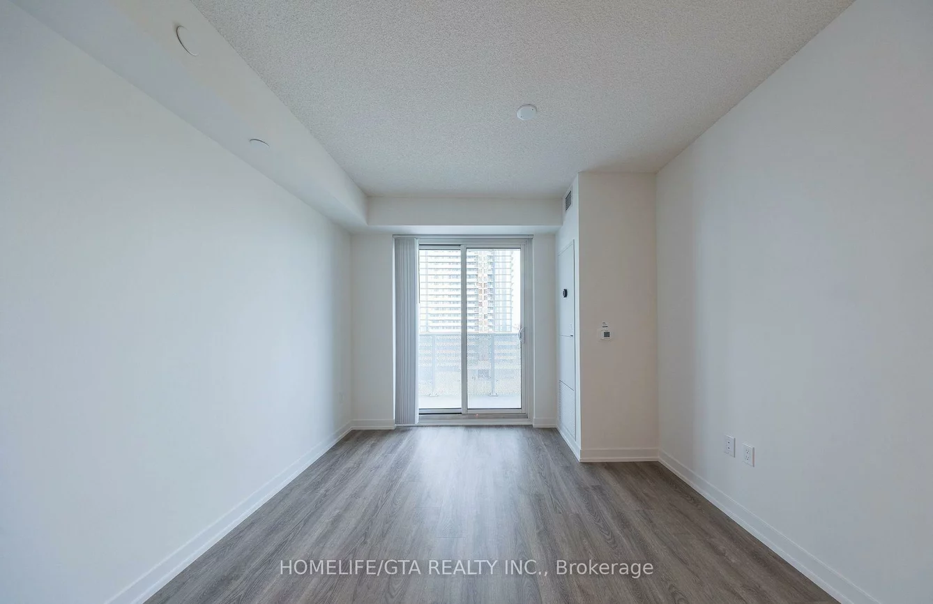 195, Commerce, Vaughan Corporate Centre, Vaughan