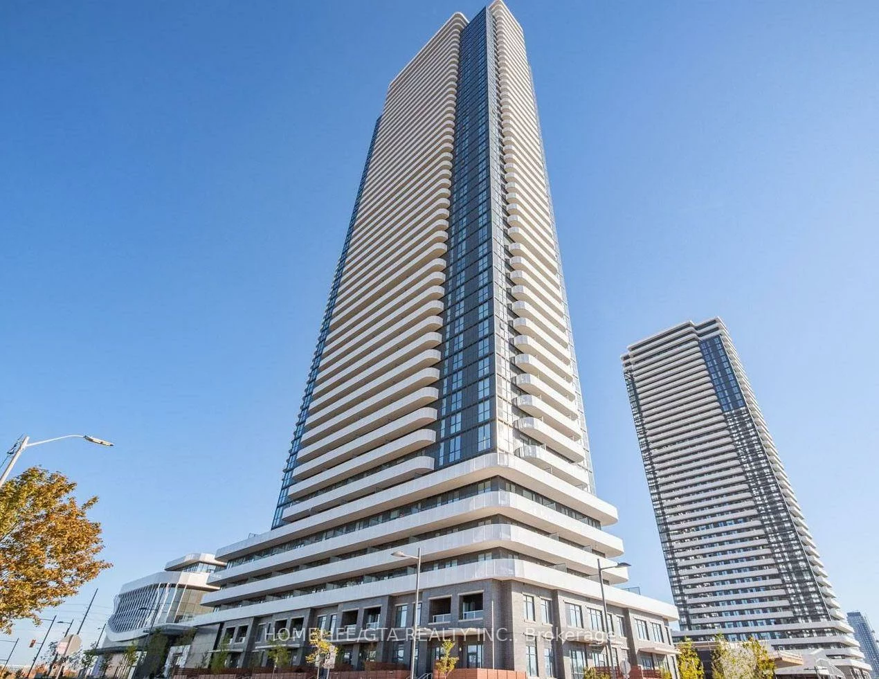 195, Commerce, Vaughan Corporate Centre, Vaughan