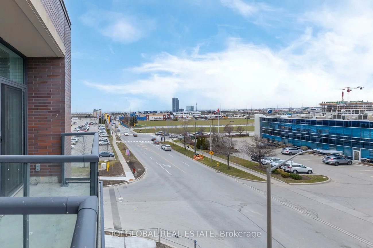 10, Honeycrisp, Vaughan Corporate Centre, Vaughan