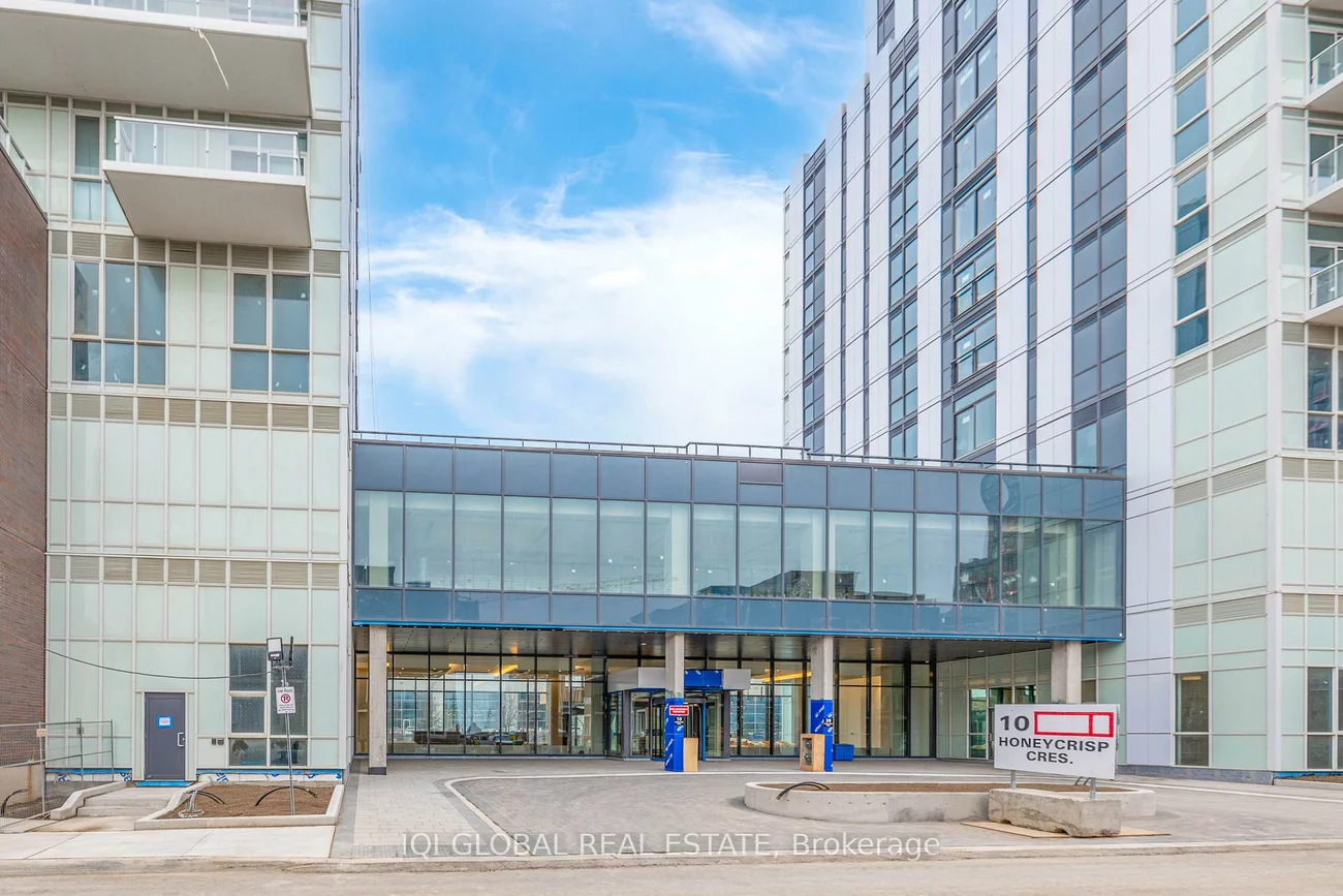 10, Honeycrisp, Vaughan Corporate Centre, Vaughan