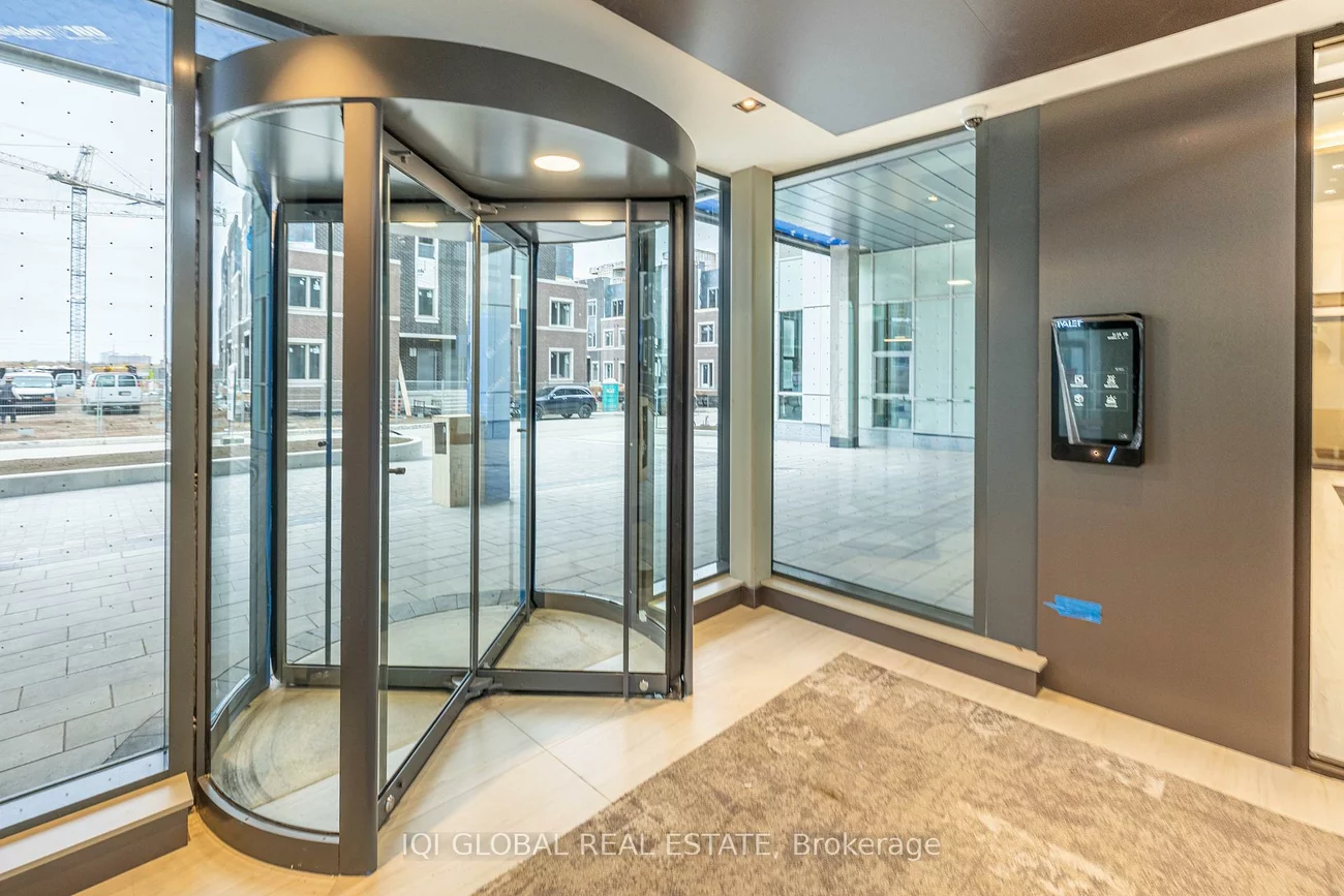 10, Honeycrisp, Vaughan Corporate Centre, Vaughan