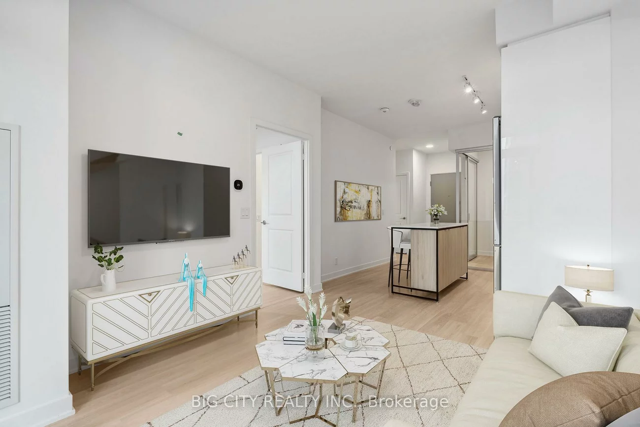 30, Upper Mall, Brownridge, Vaughan