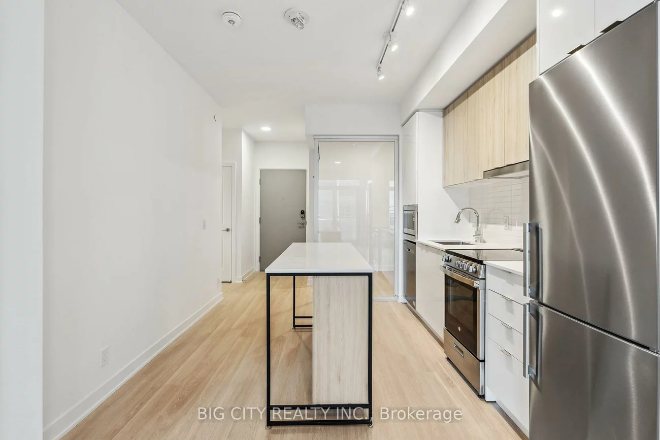 30, Upper Mall, Brownridge, Vaughan