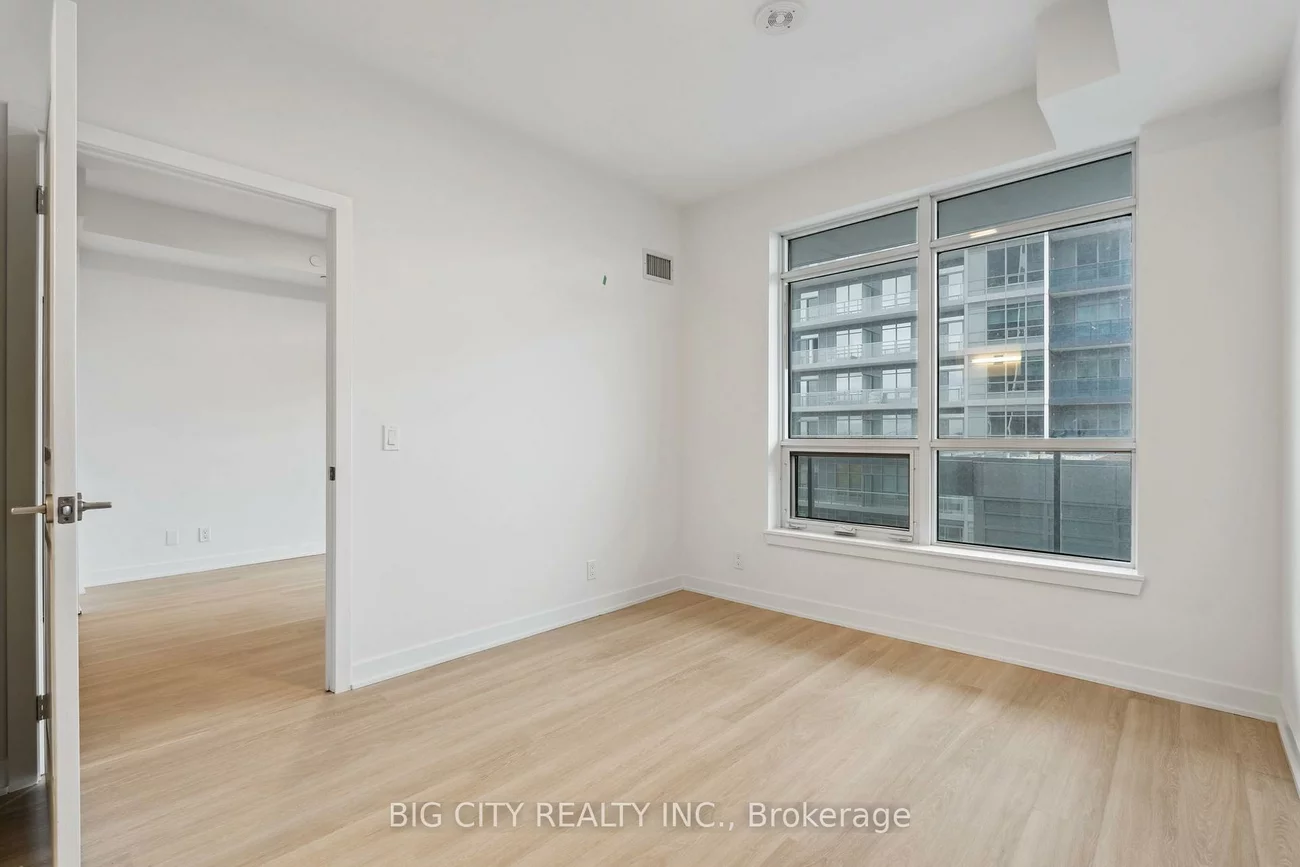 30, Upper Mall, Brownridge, Vaughan