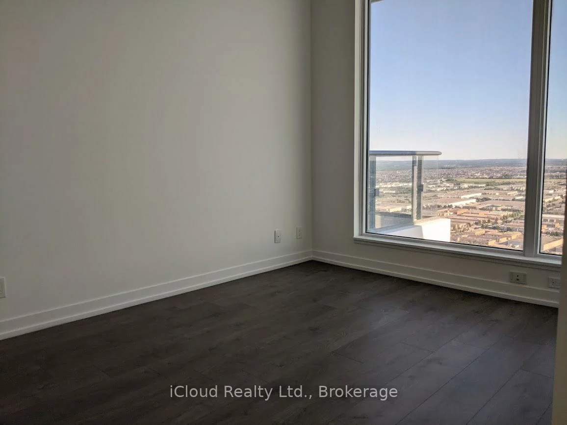 950, Portage, Vaughan Corporate Centre, Vaughan