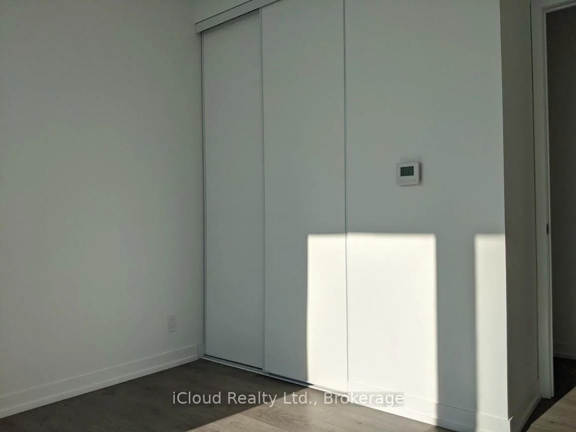 950, Portage, Vaughan Corporate Centre, Vaughan