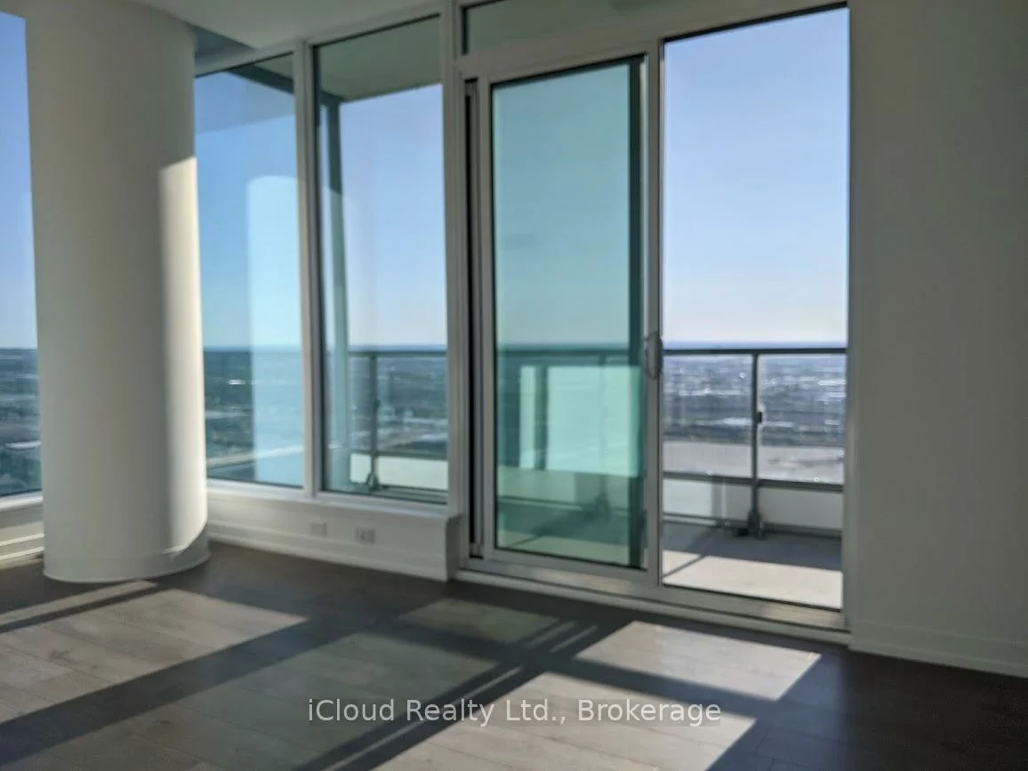 950, Portage, Vaughan Corporate Centre, Vaughan