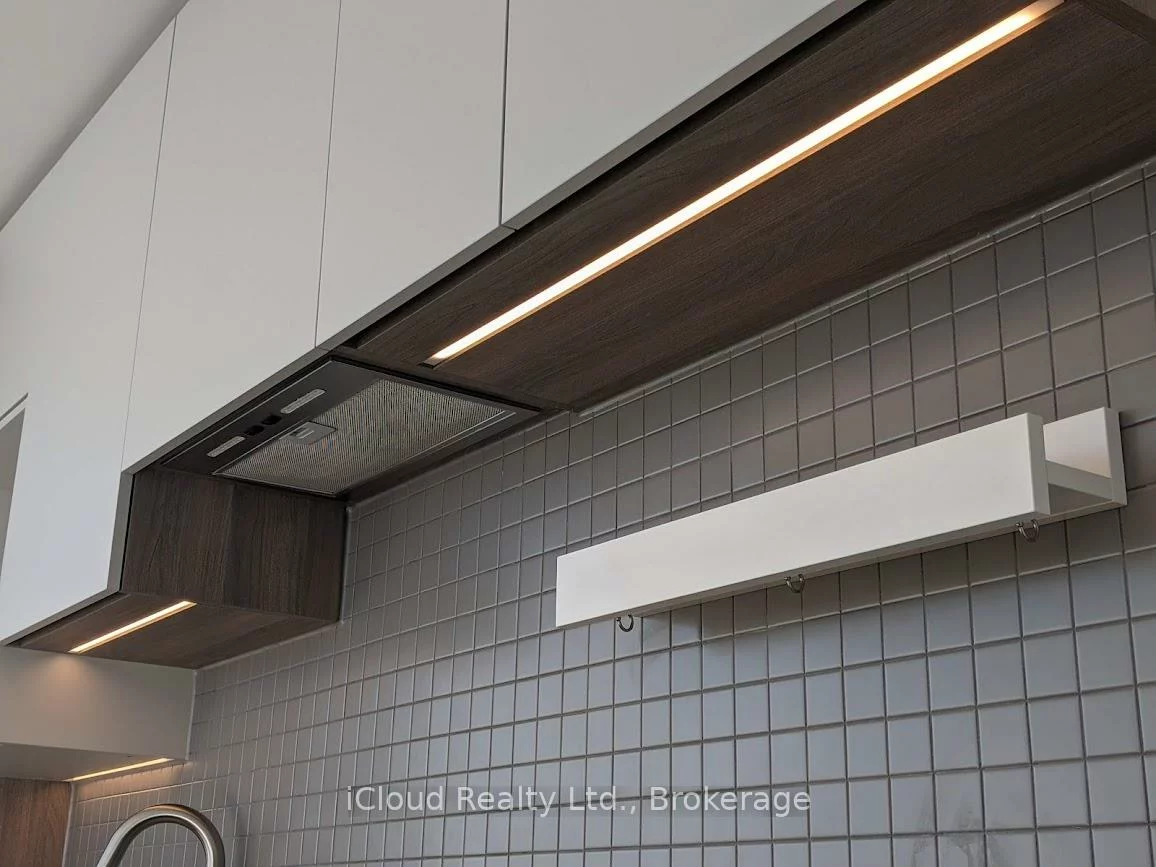 950, Portage, Vaughan Corporate Centre, Vaughan