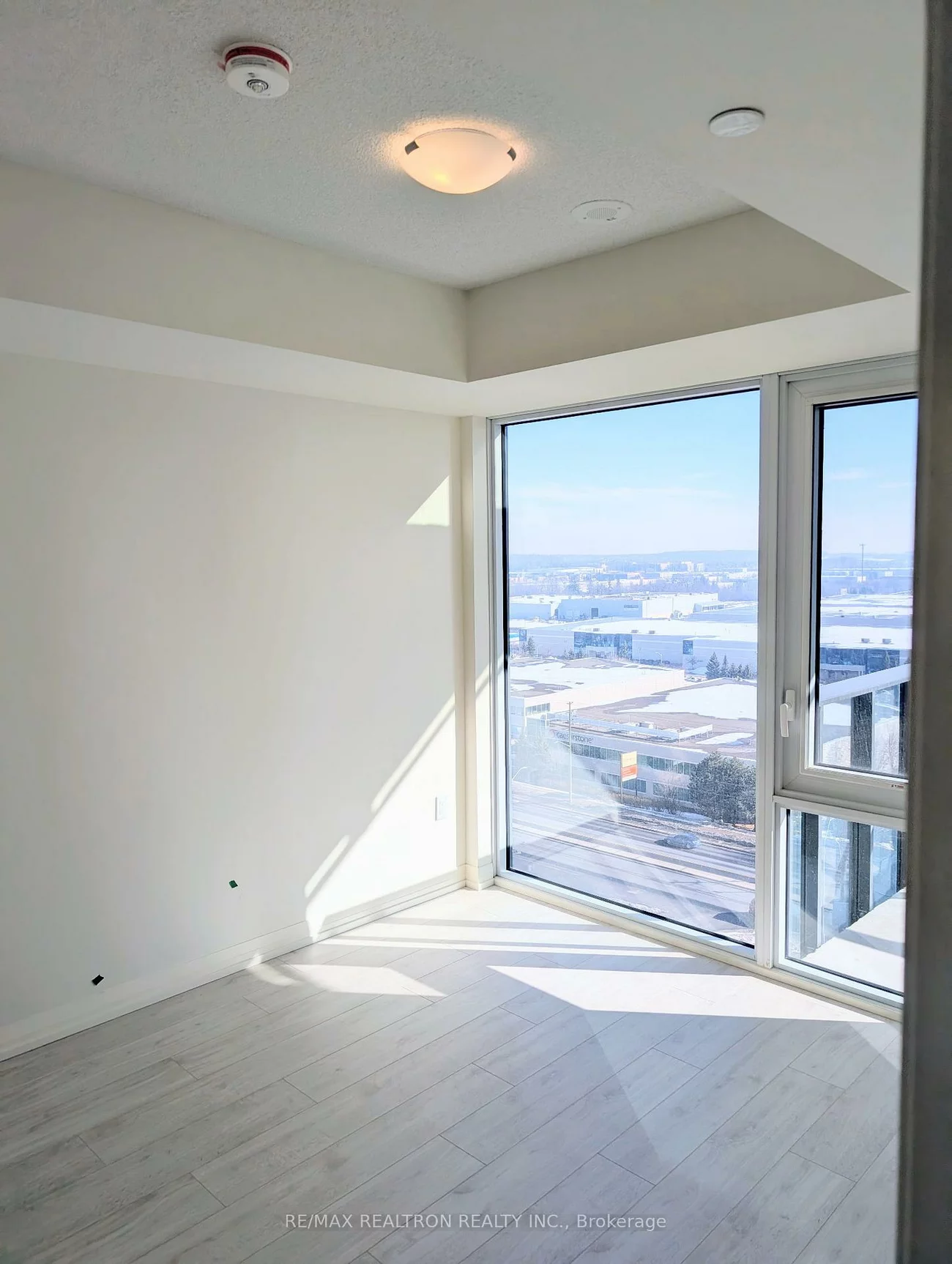 27, Korda, Vellore Village, Vaughan