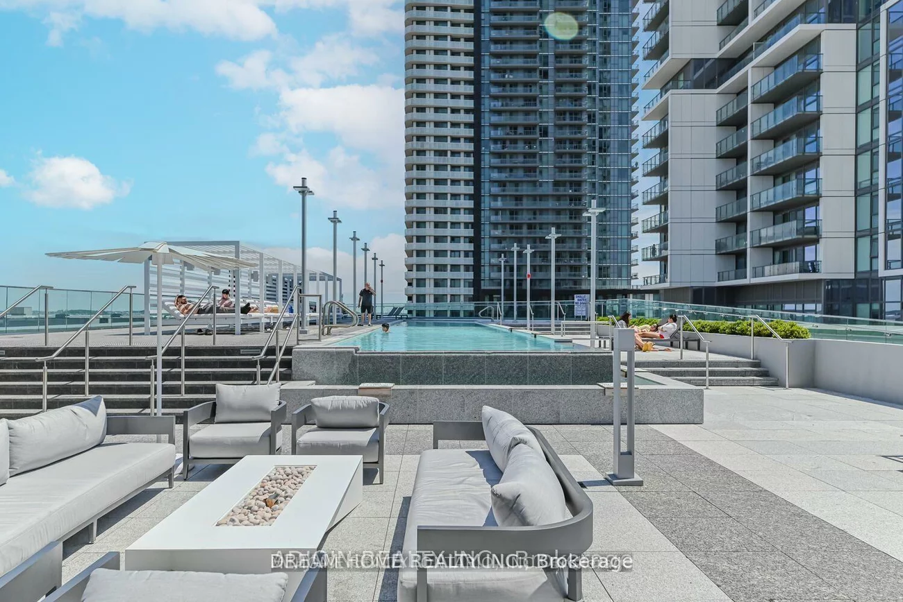 7890, Jane, Vaughan Corporate Centre, Vaughan