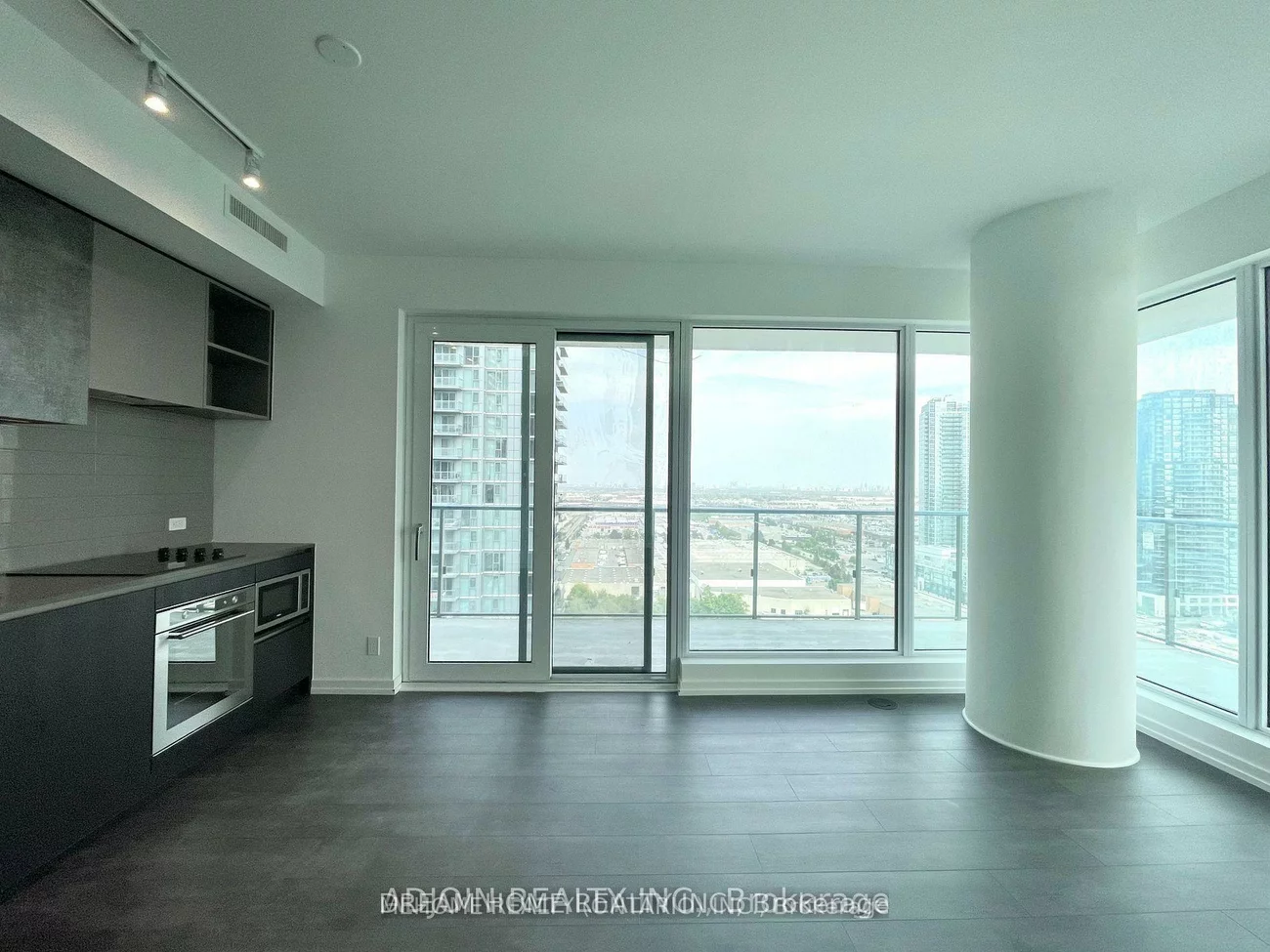 7890, Jane, Vaughan Corporate Centre, Vaughan