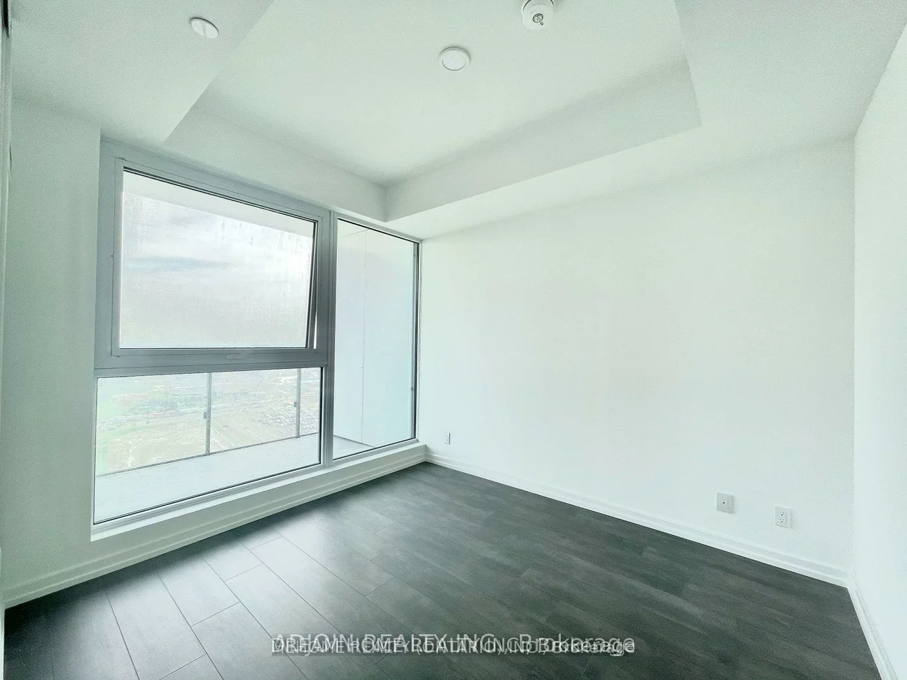 7890, Jane, Vaughan Corporate Centre, Vaughan