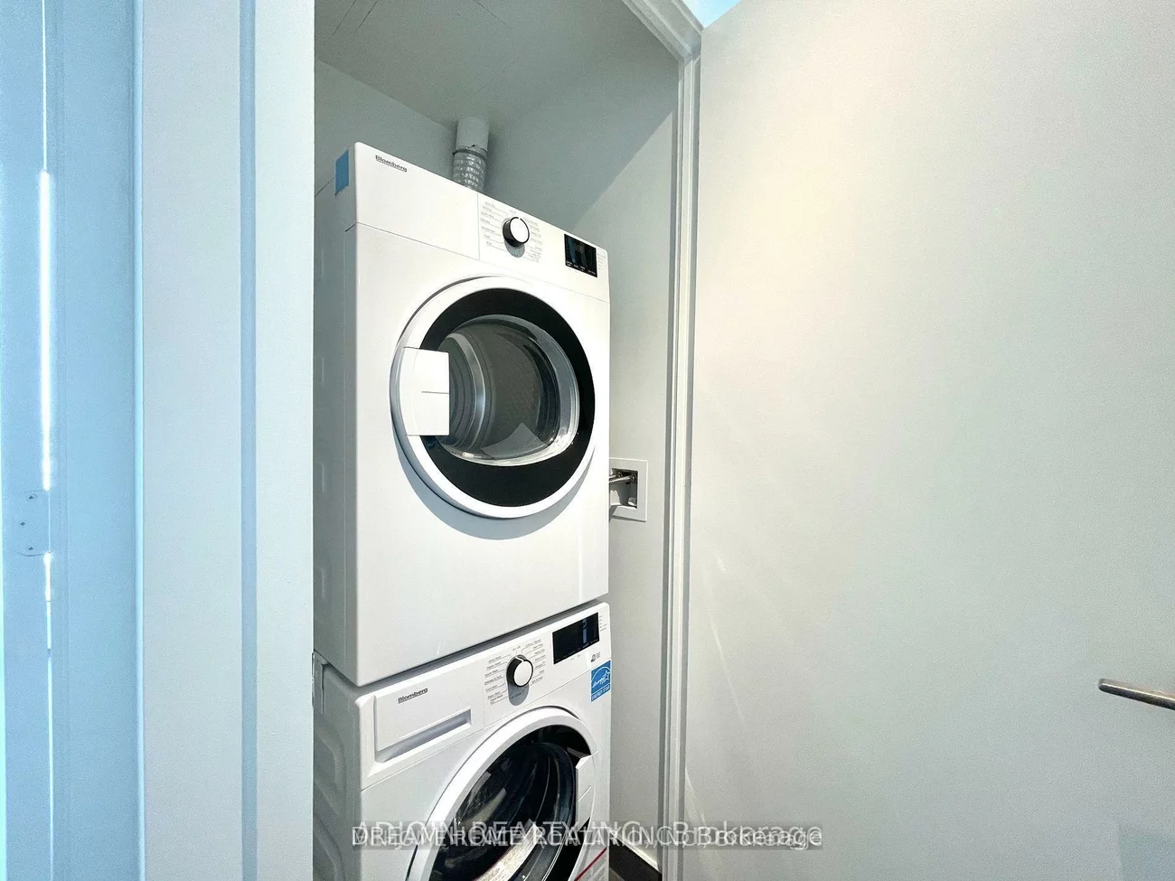 7890, Jane, Vaughan Corporate Centre, Vaughan