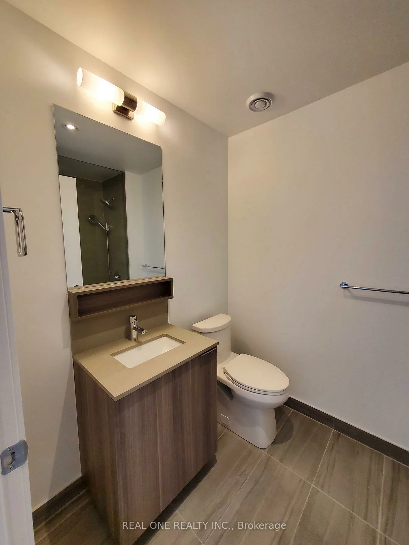 5, Buttermill, Vaughan Corporate Centre, Vaughan