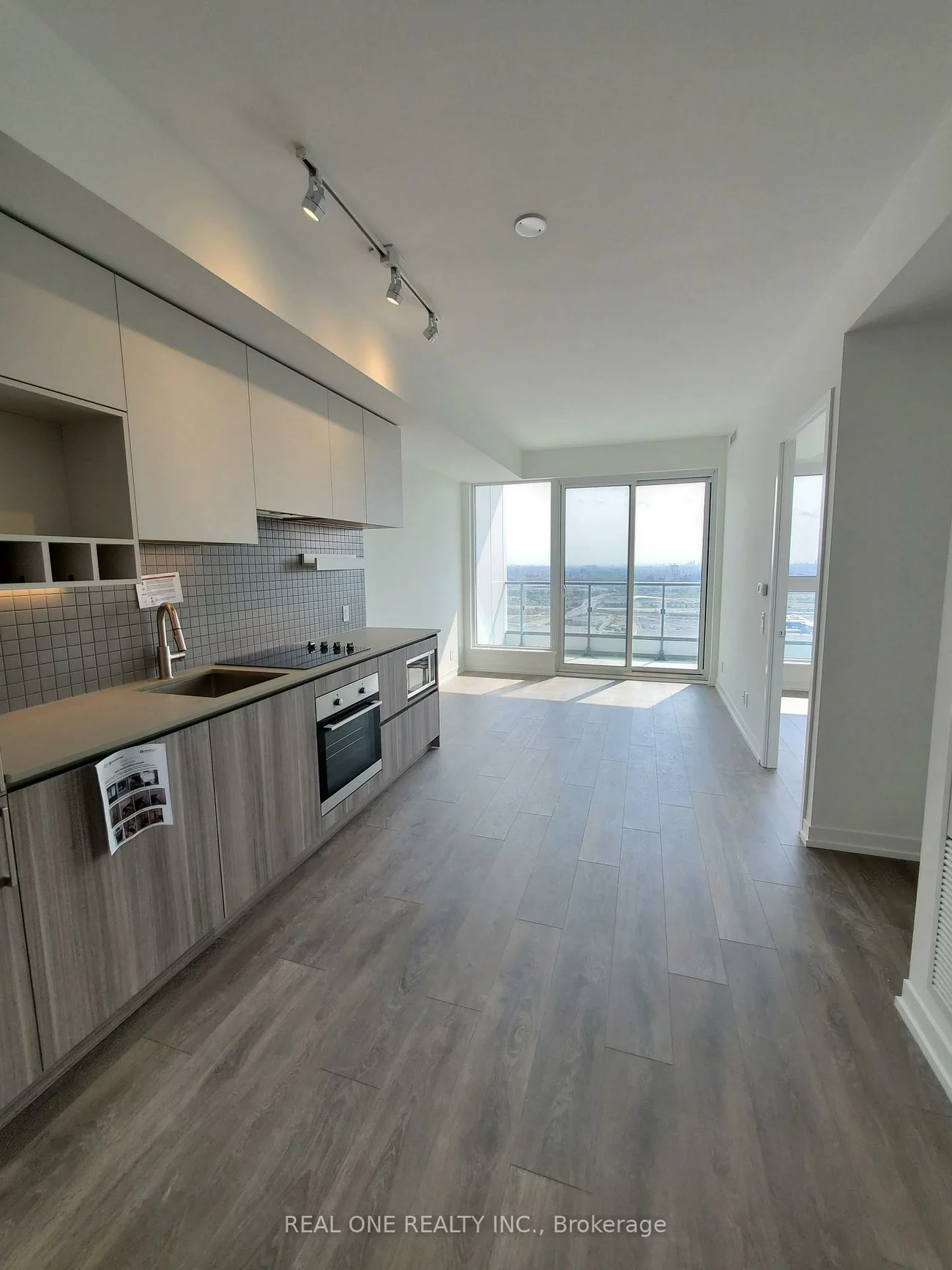 5, Buttermill, Vaughan Corporate Centre, Vaughan