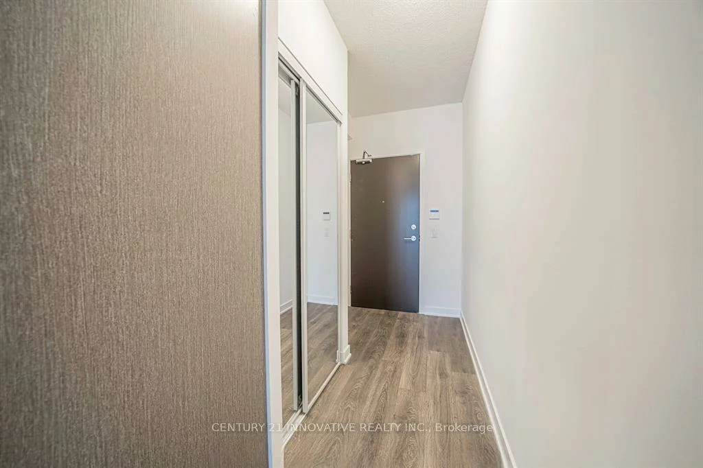 10, Honeycrisp, Vaughan Corporate Centre, Vaughan