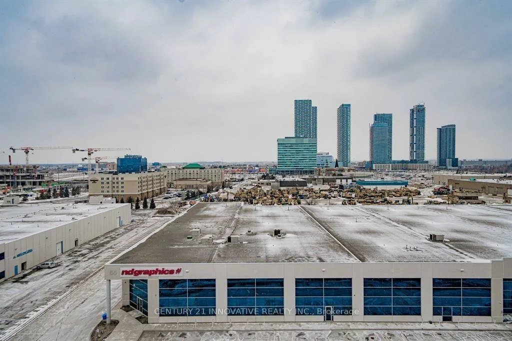 10, Honeycrisp, Vaughan Corporate Centre, Vaughan