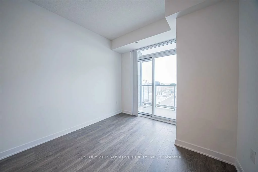 10, Honeycrisp, Vaughan Corporate Centre, Vaughan