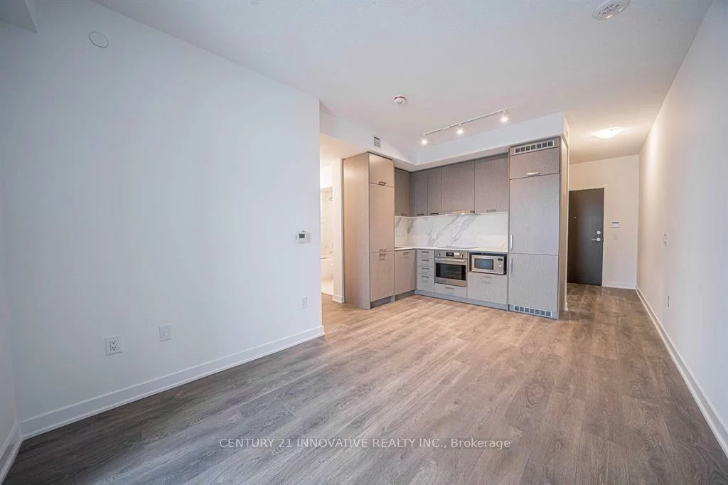 10, Honeycrisp, Vaughan Corporate Centre, Vaughan