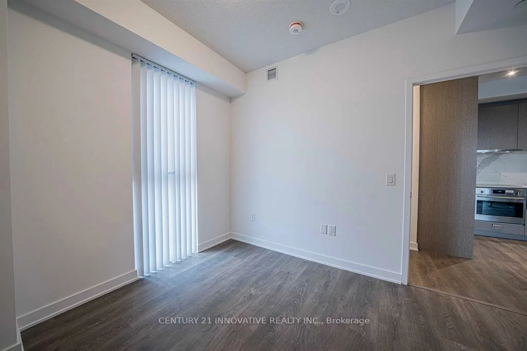 10, Honeycrisp, Vaughan Corporate Centre, Vaughan