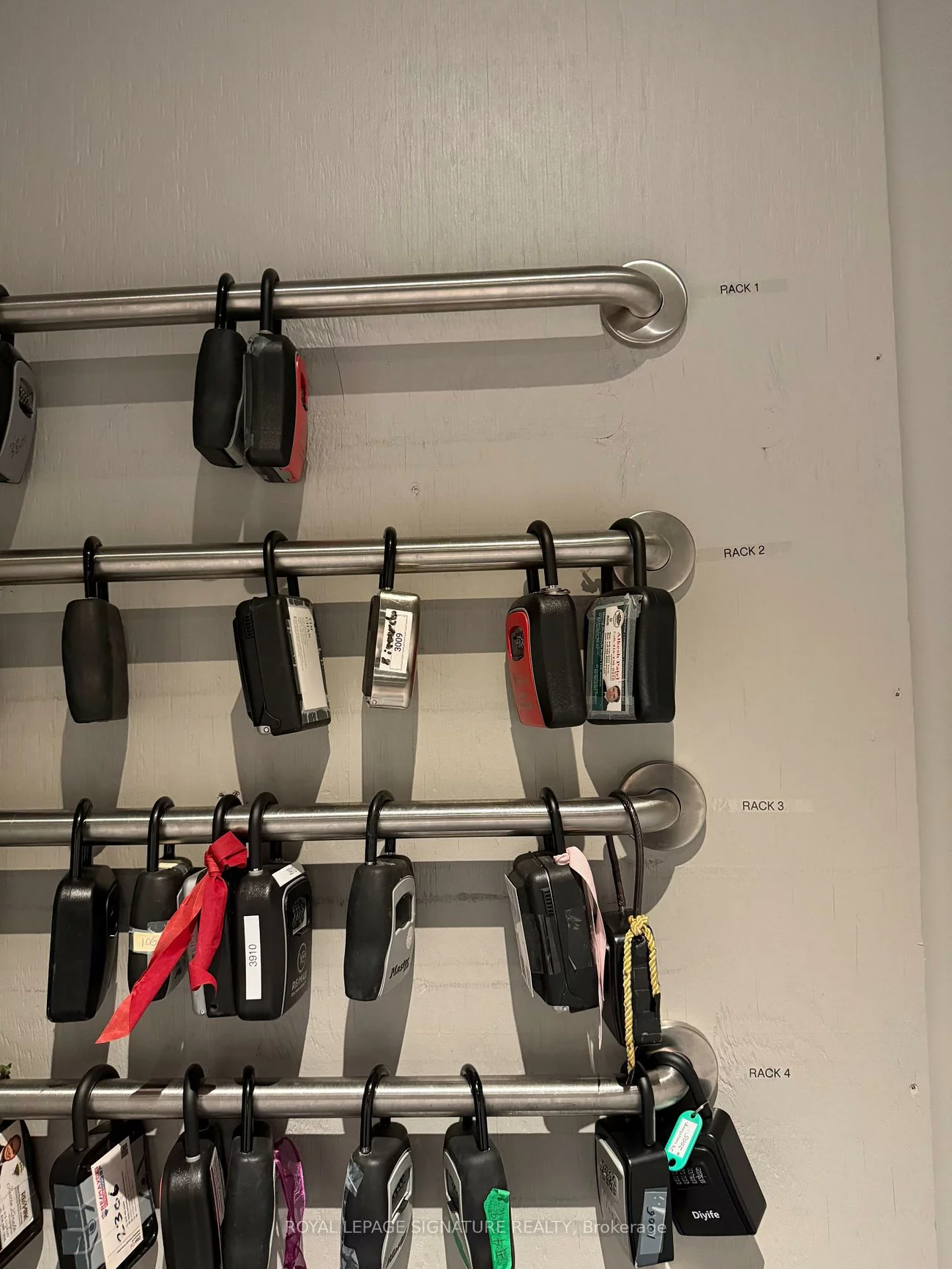 28, Interchange, Vaughan Corporate Centre, Vaughan