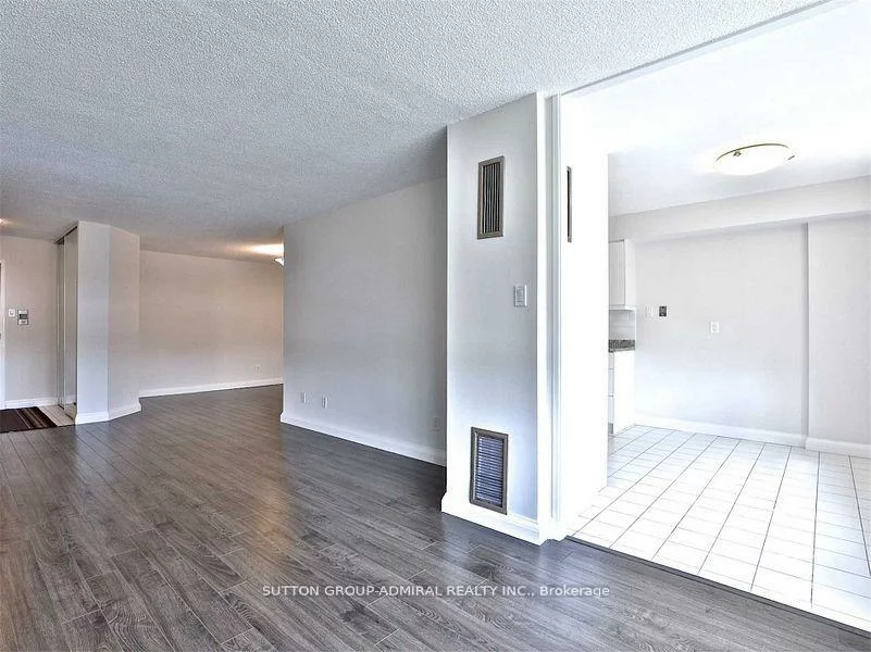 120, Promenade, Brownridge, Vaughan