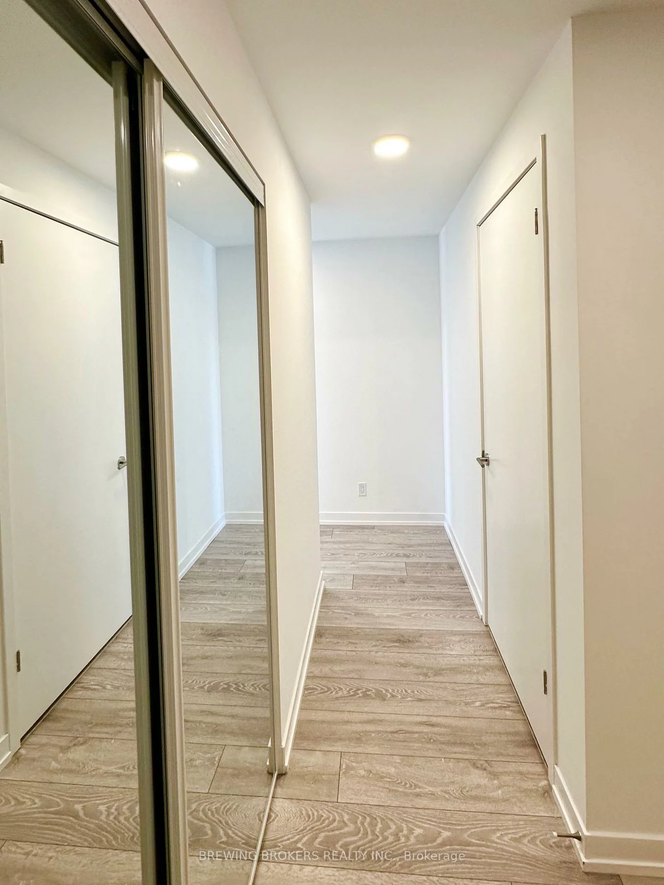 8, Beverley Glen, Beverley Glen, Vaughan