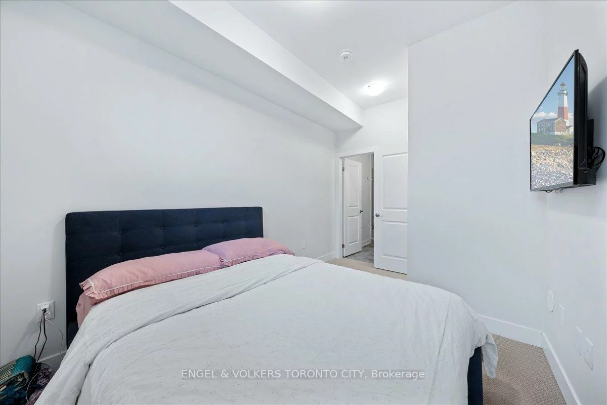 9560, Islington, Sonoma Heights, Vaughan