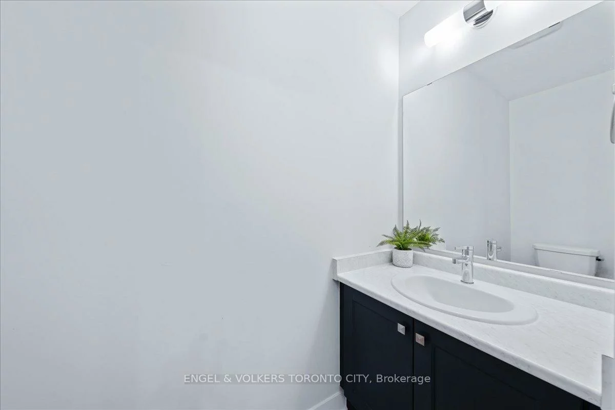 9560, Islington, Sonoma Heights, Vaughan