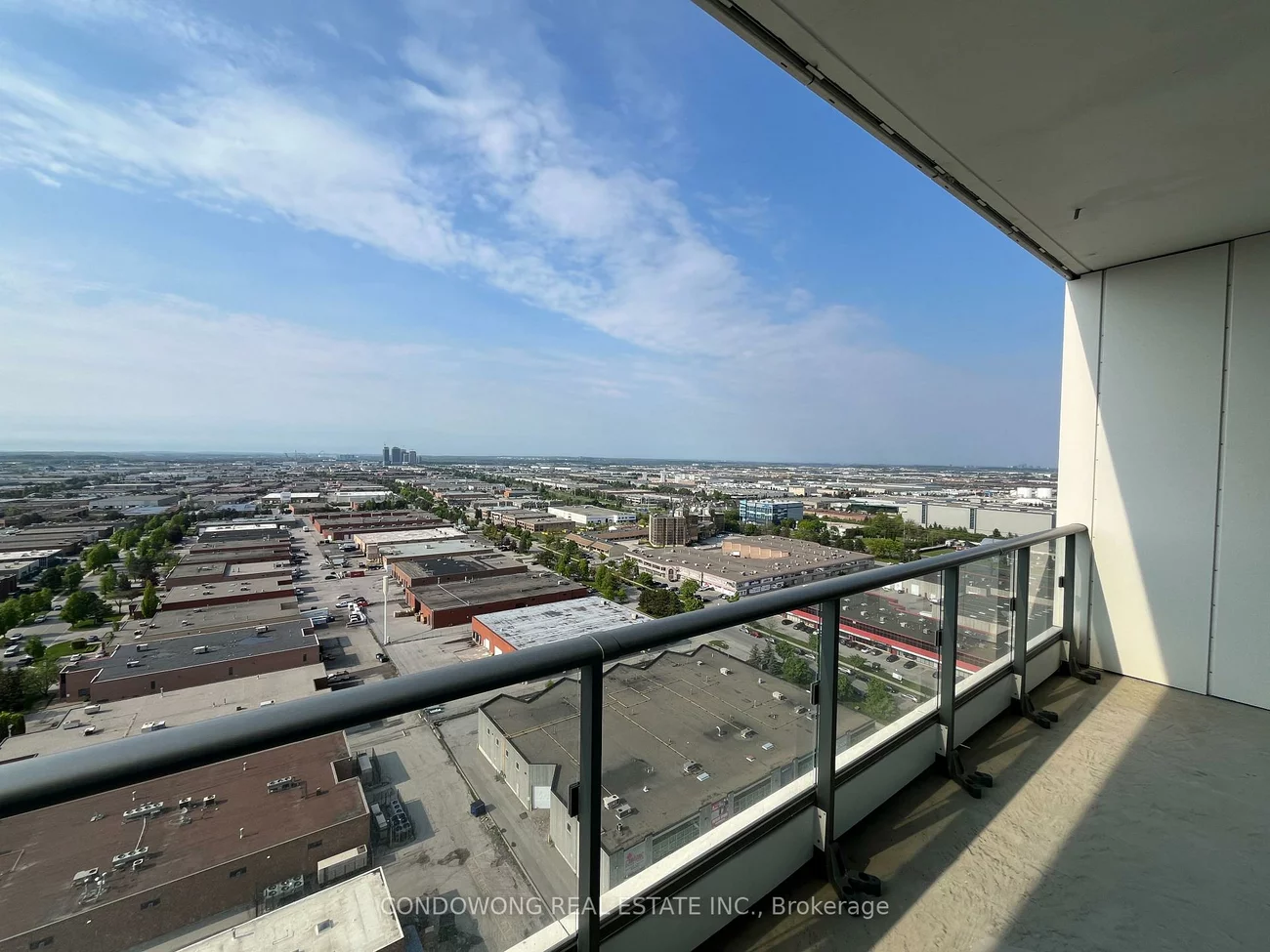 898, Portage, Vaughan Corporate Centre, Vaughan