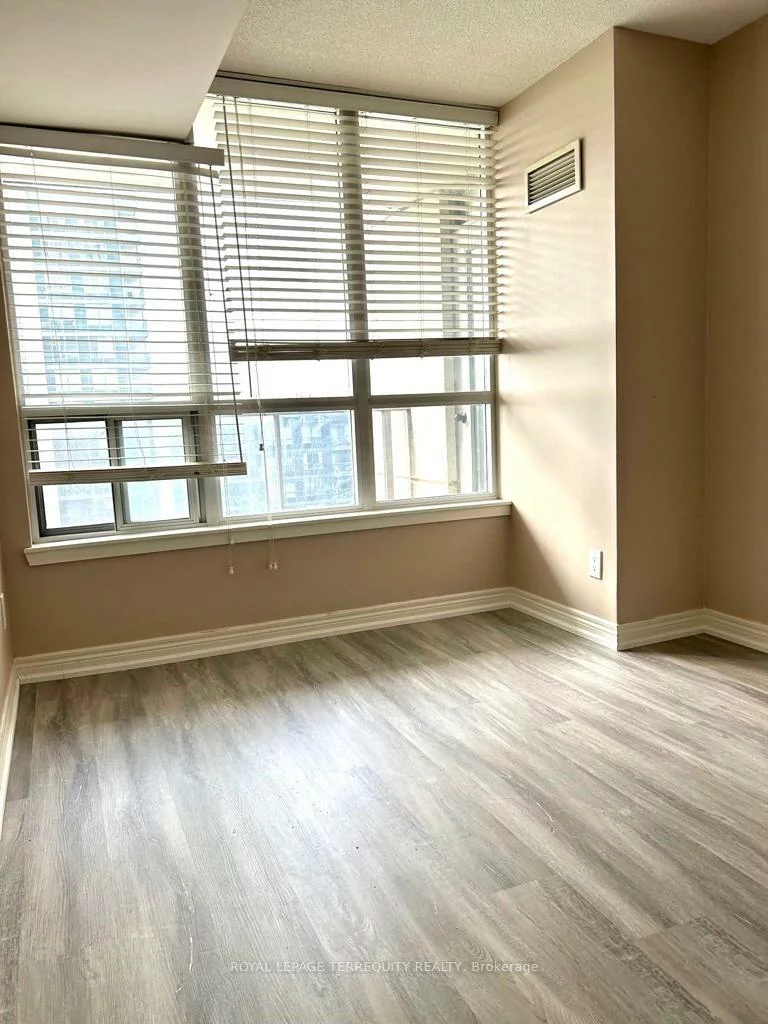 60, Disera, Beverley Glen, Vaughan