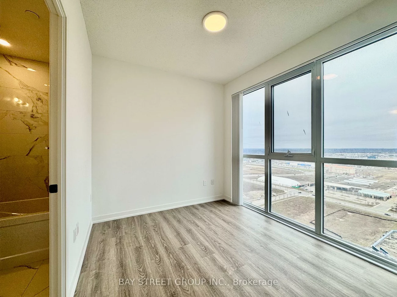 8, Interchange, Vaughan Corporate Centre, Vaughan