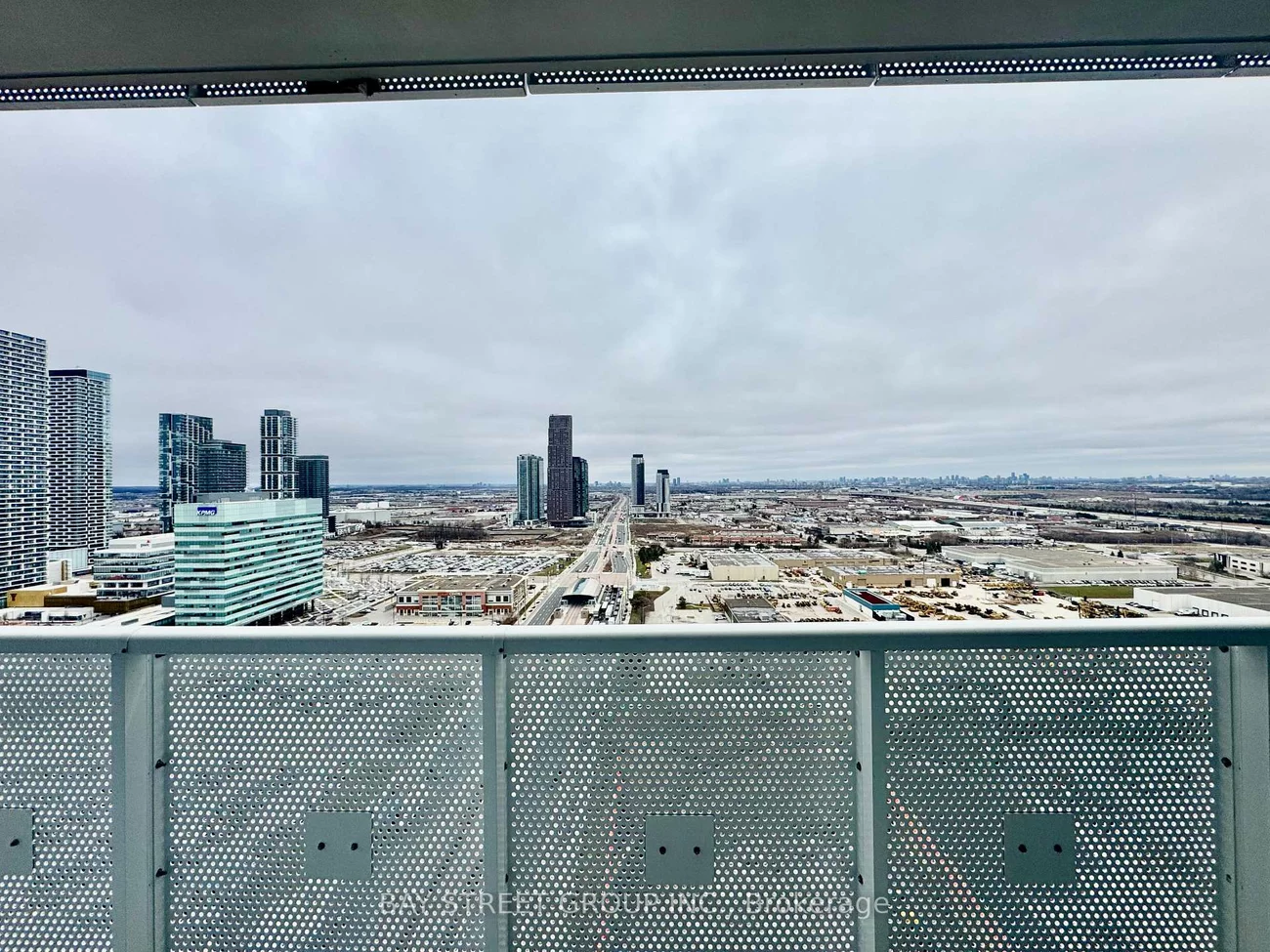 8, Interchange, Vaughan Corporate Centre, Vaughan