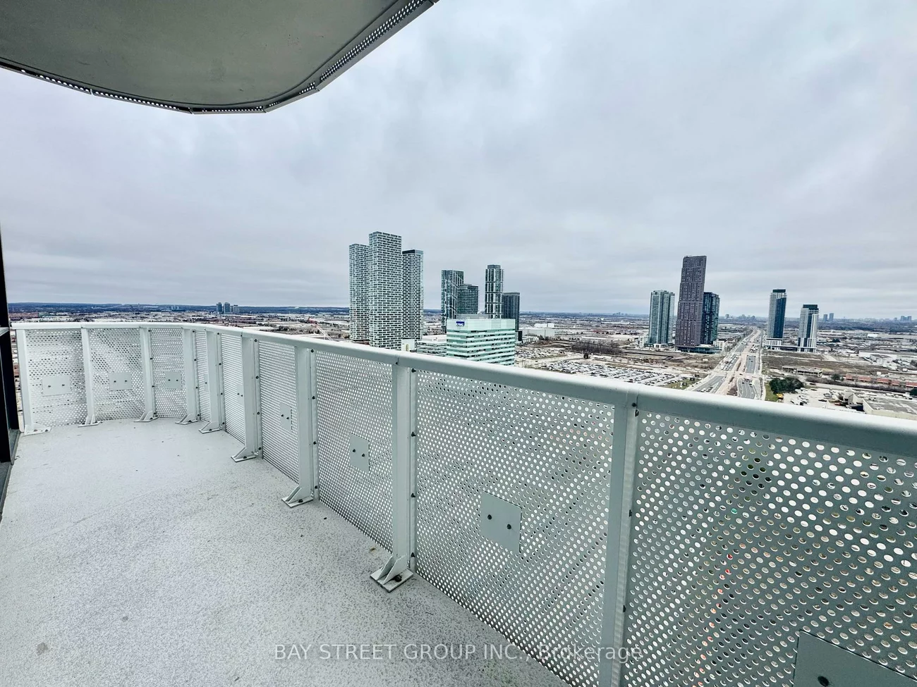 8, Interchange, Vaughan Corporate Centre, Vaughan