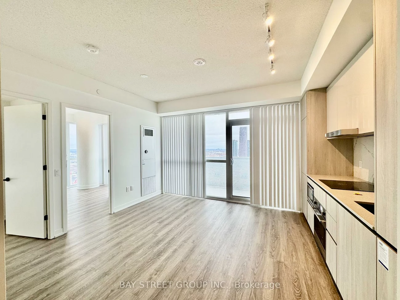 8, Interchange, Vaughan Corporate Centre, Vaughan