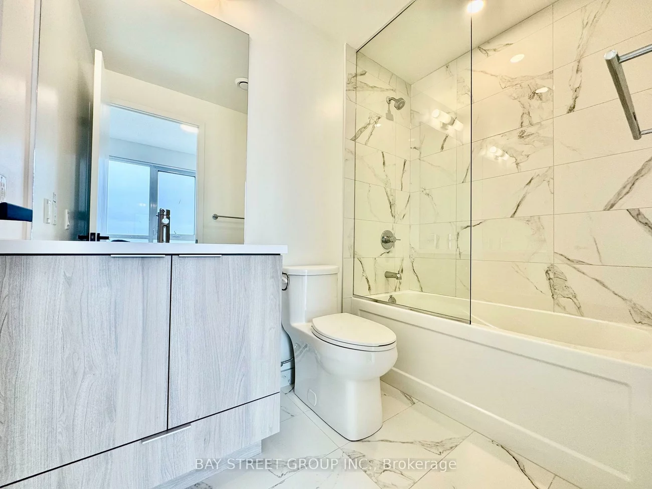 8, Interchange, Vaughan Corporate Centre, Vaughan