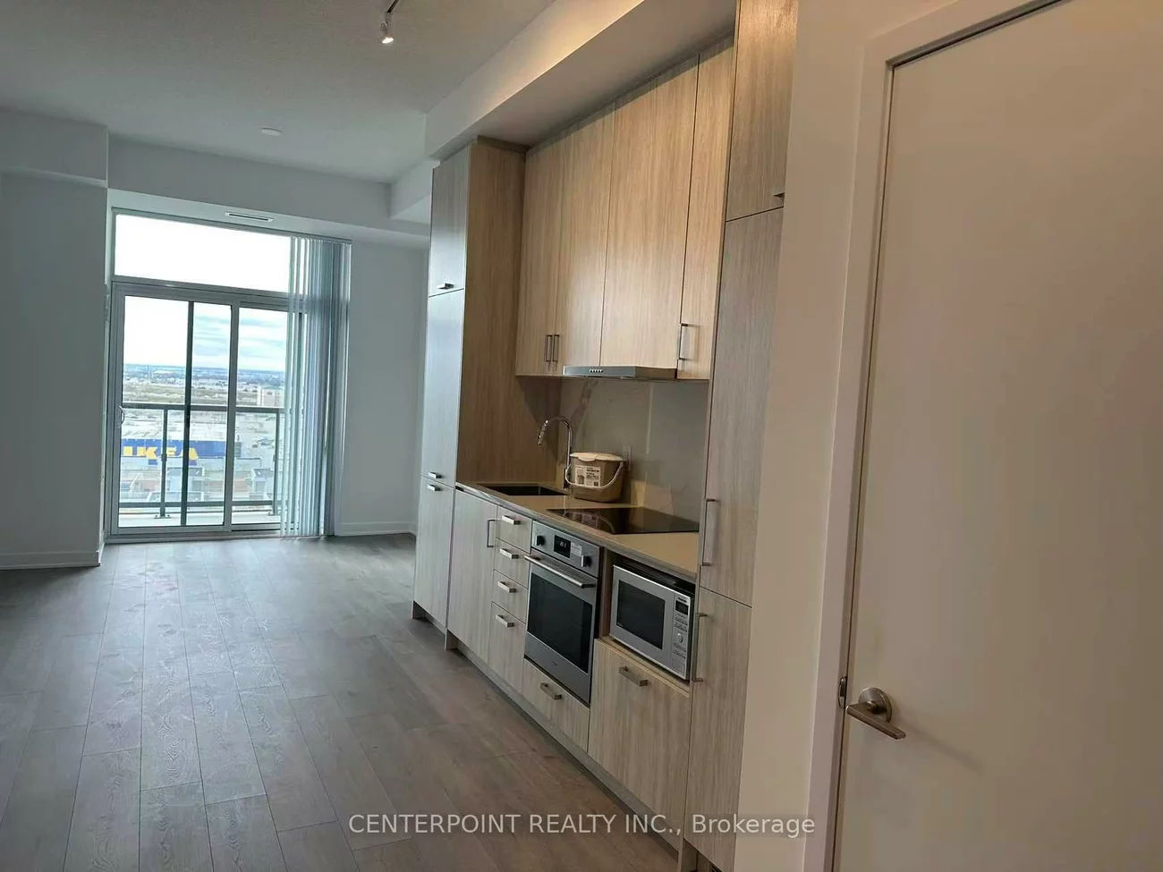 60, Honeycrisp, Vaughan Corporate Centre, Vaughan