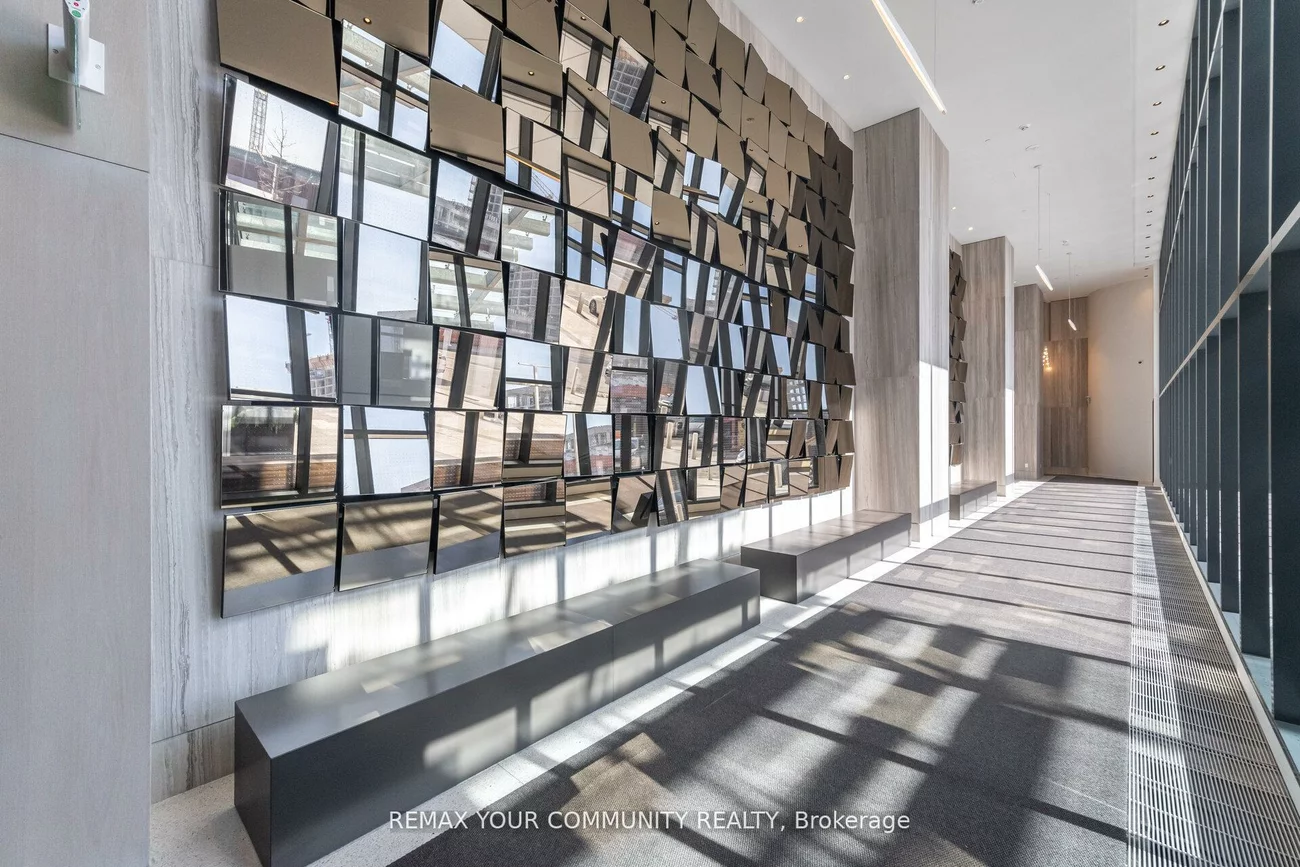 195, Commerce, Vaughan Corporate Centre, Vaughan