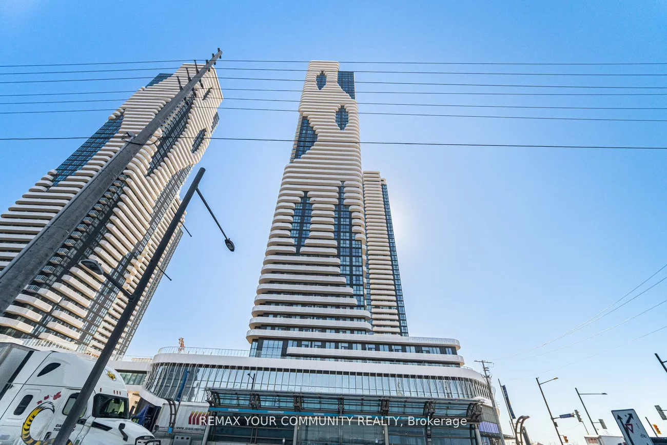 195, Commerce, Vaughan Corporate Centre, Vaughan