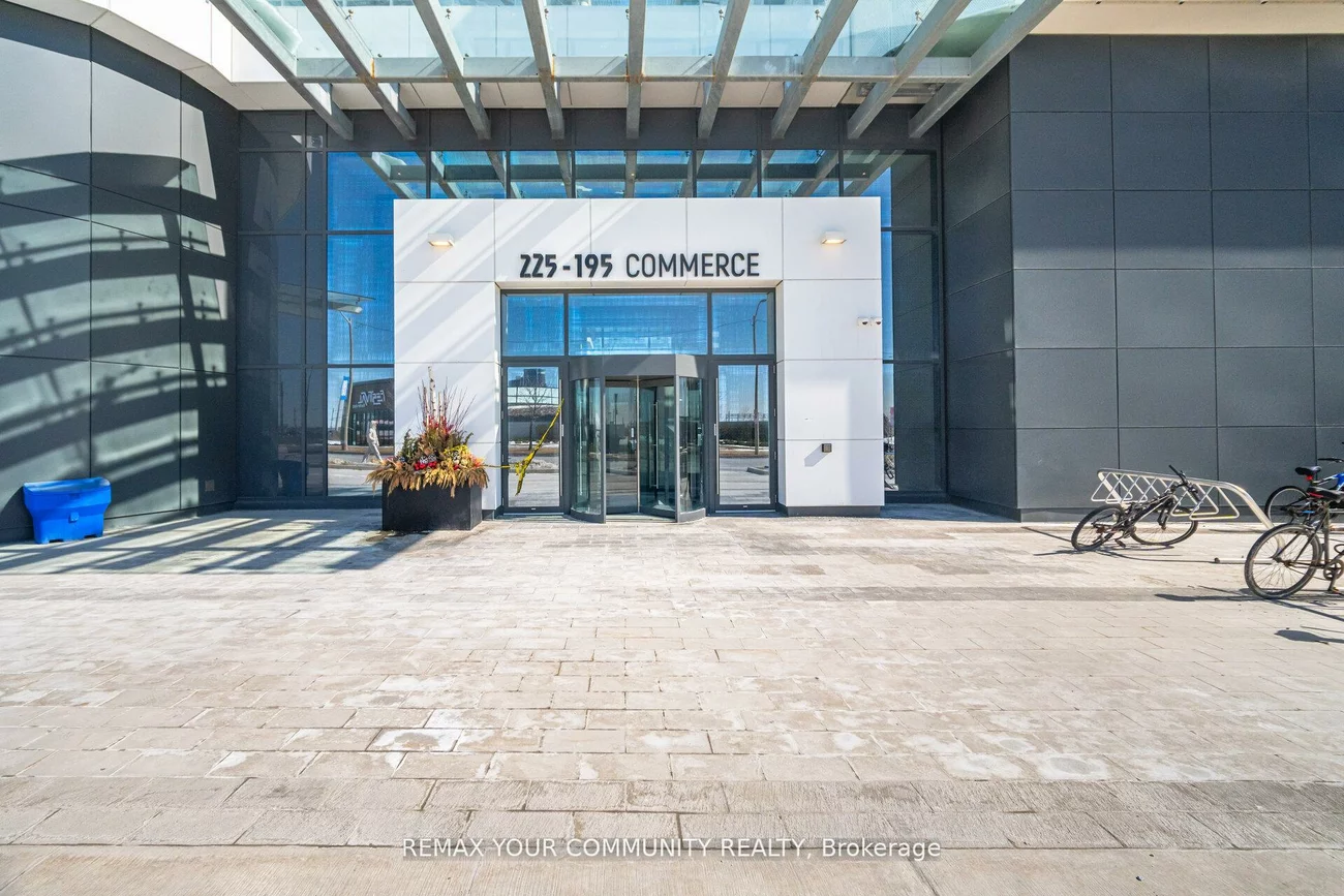 195, Commerce, Vaughan Corporate Centre, Vaughan