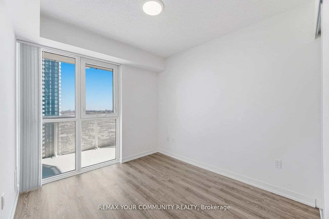 195, Commerce, Vaughan Corporate Centre, Vaughan