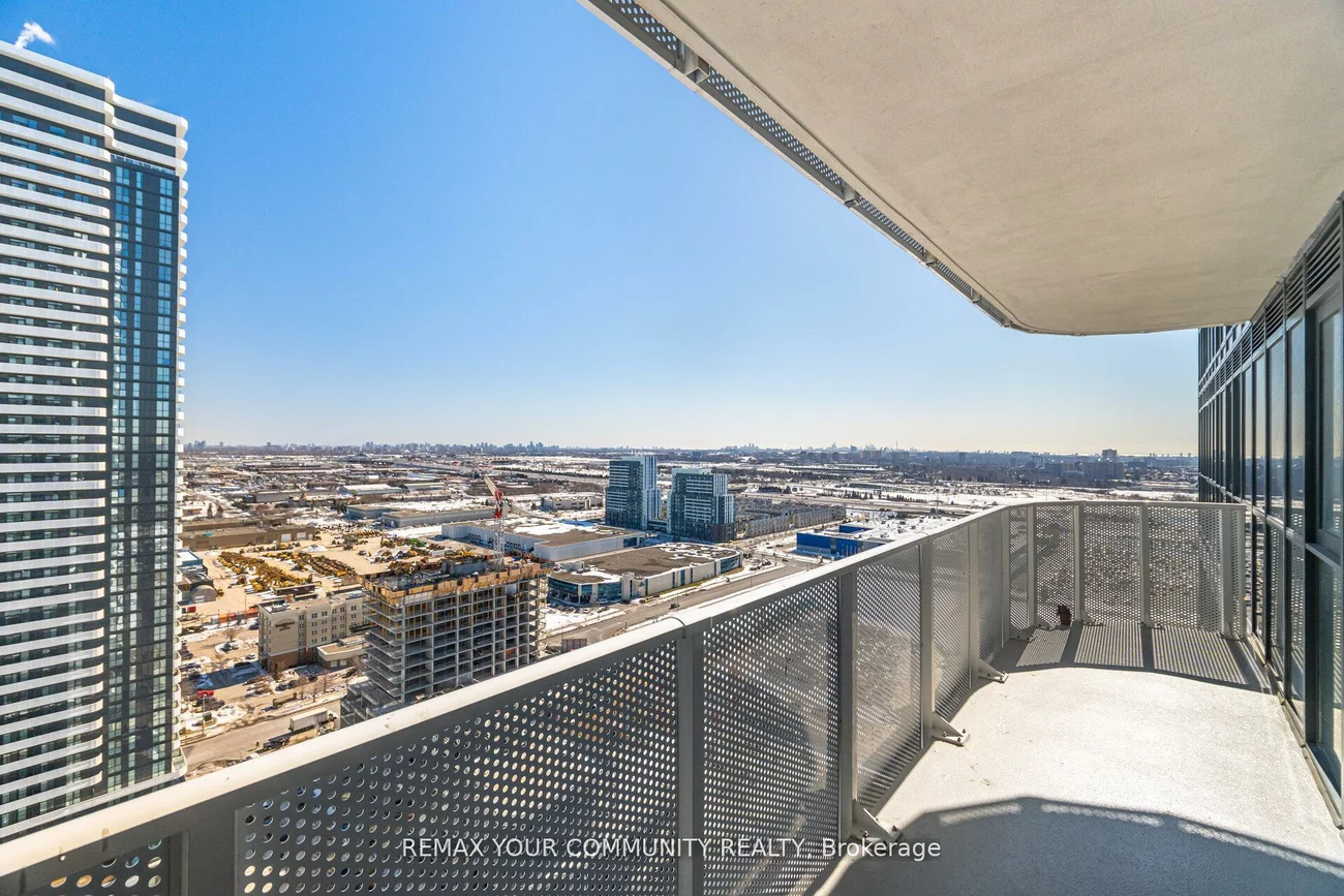 195, Commerce, Vaughan Corporate Centre, Vaughan