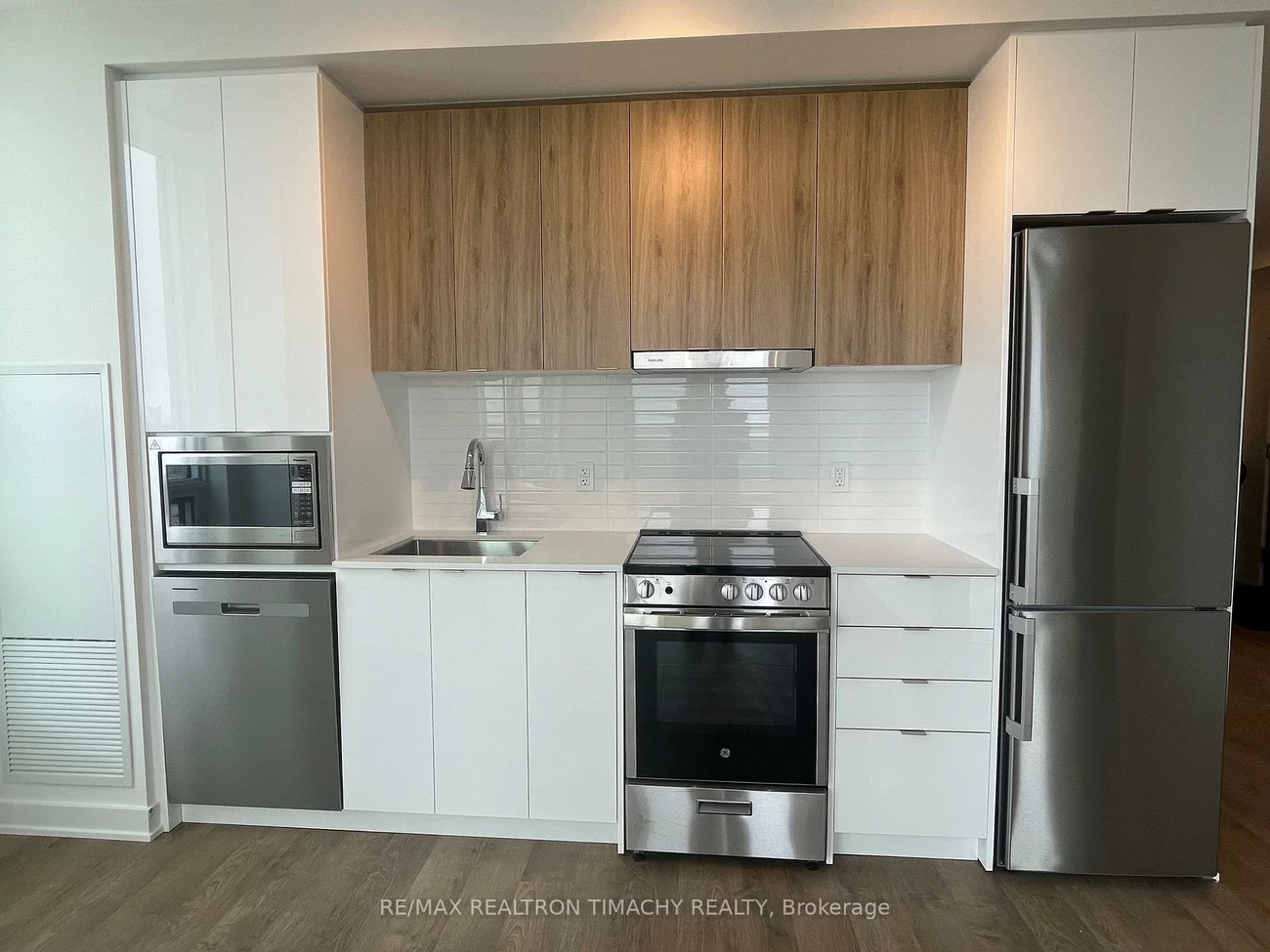 30, Upper Mall, Brownridge, Vaughan