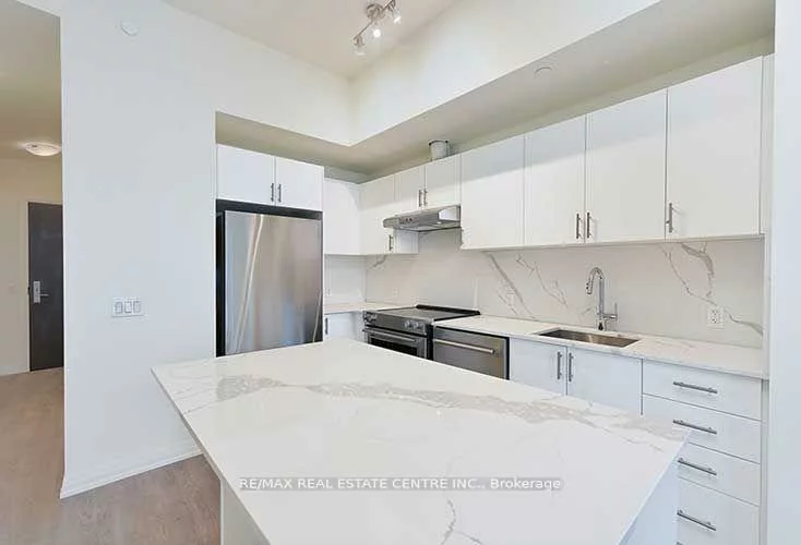 9000, Jane, Vellore Village, Vaughan