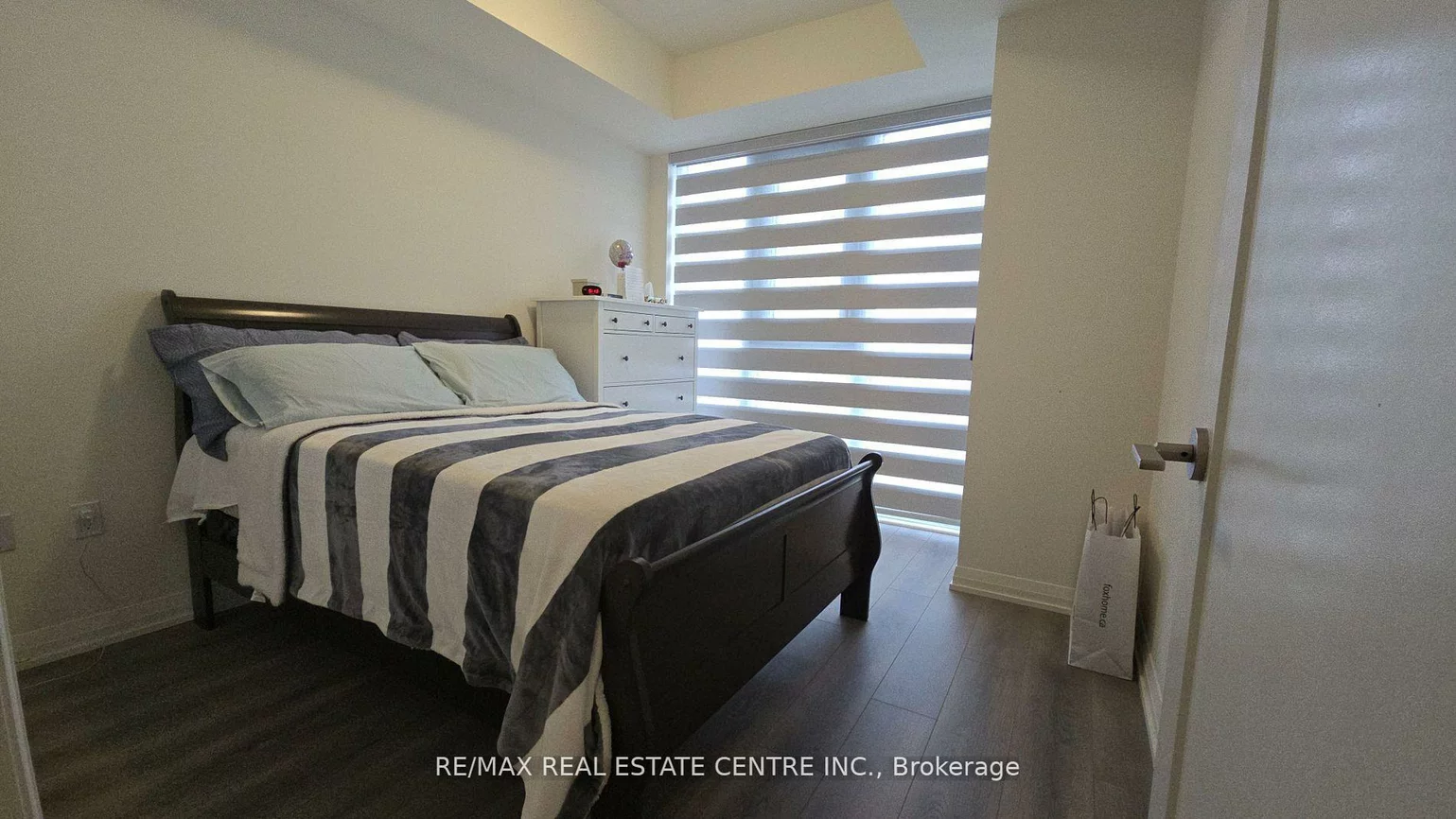 9000, Jane, Vellore Village, Vaughan