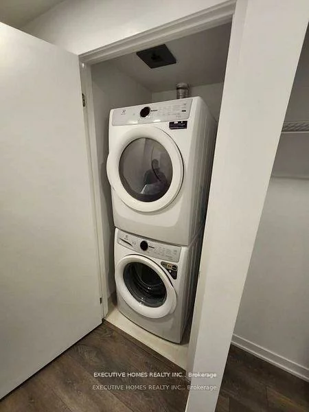 7950, Bathurst, Beverley Glen, Vaughan