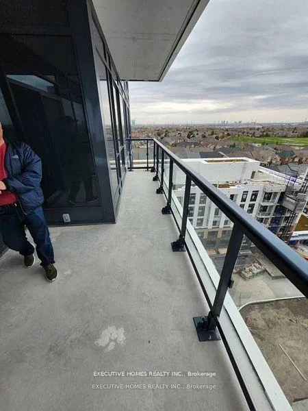 7950, Bathurst, Beverley Glen, Vaughan