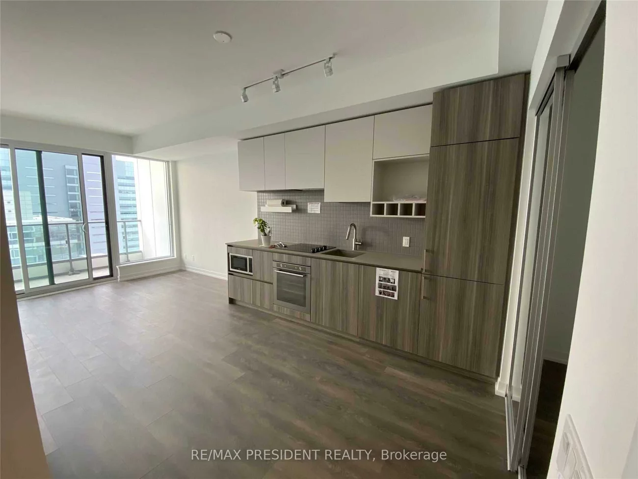 5, Buttermill, Vaughan Corporate Centre, Vaughan